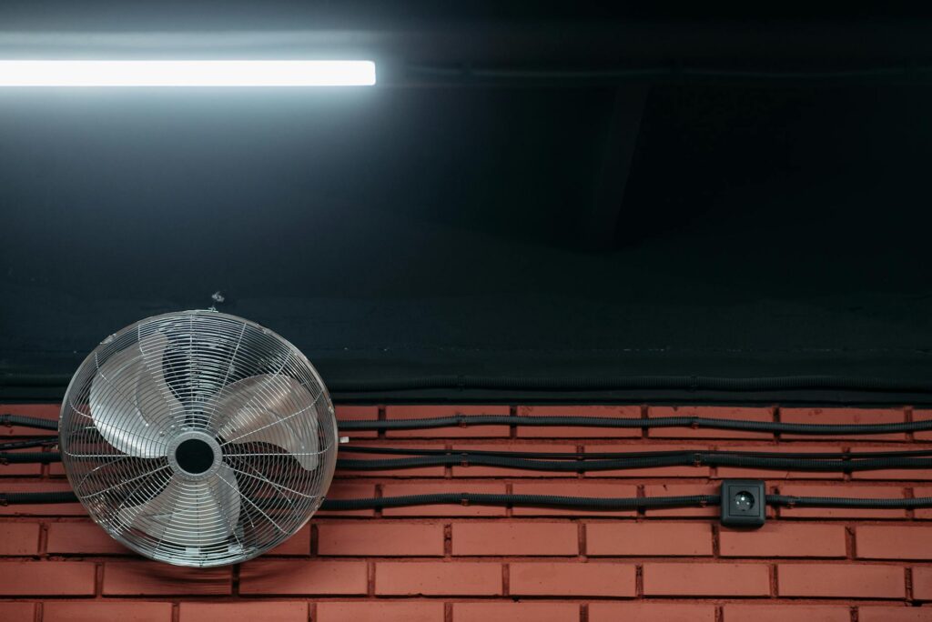 ceiling fan wiring guide: switch loops and remote - Ceiling Fan Wiring Guide: Switch Loops and Remote Kits