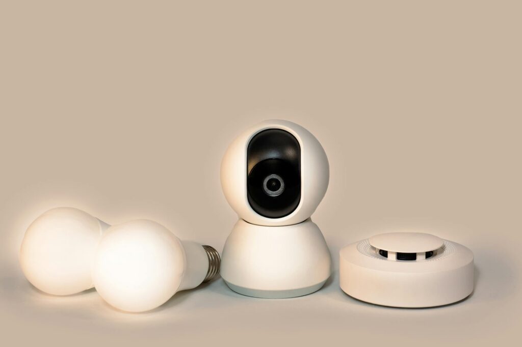 smoke detector wiring: interconnected hardwired sy - Hardwired Interconnected Smoke Detector Wiring Guide