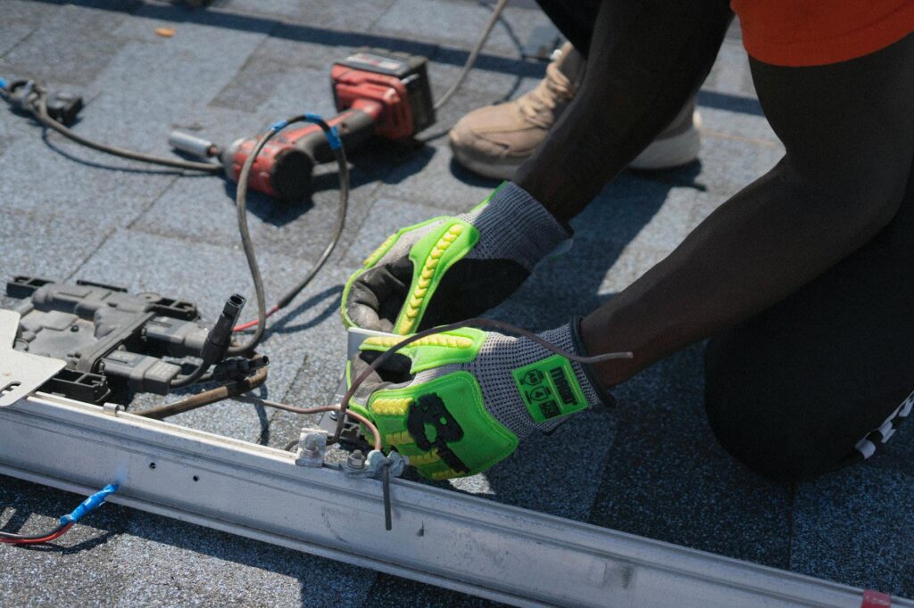 Solar Panel Wiring: How to Calculate Wire Size and Voltage Drop